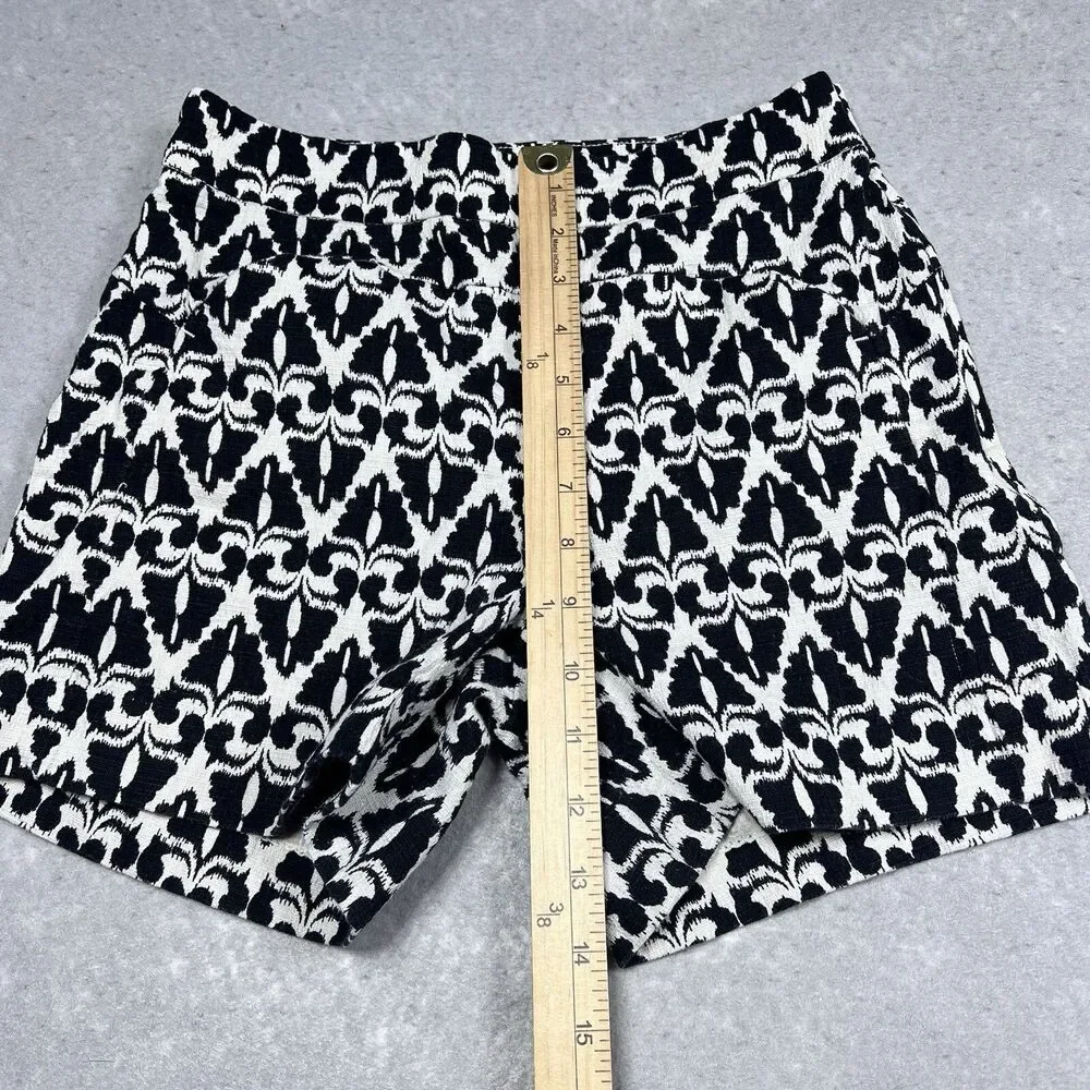 Anthropologie Shorts Women 2 Black White Print Cartoonier Lithograph High Waist
